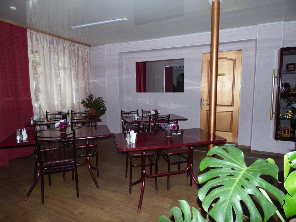 Na Admirala Makarova Hotel Николайев Екстериор снимка