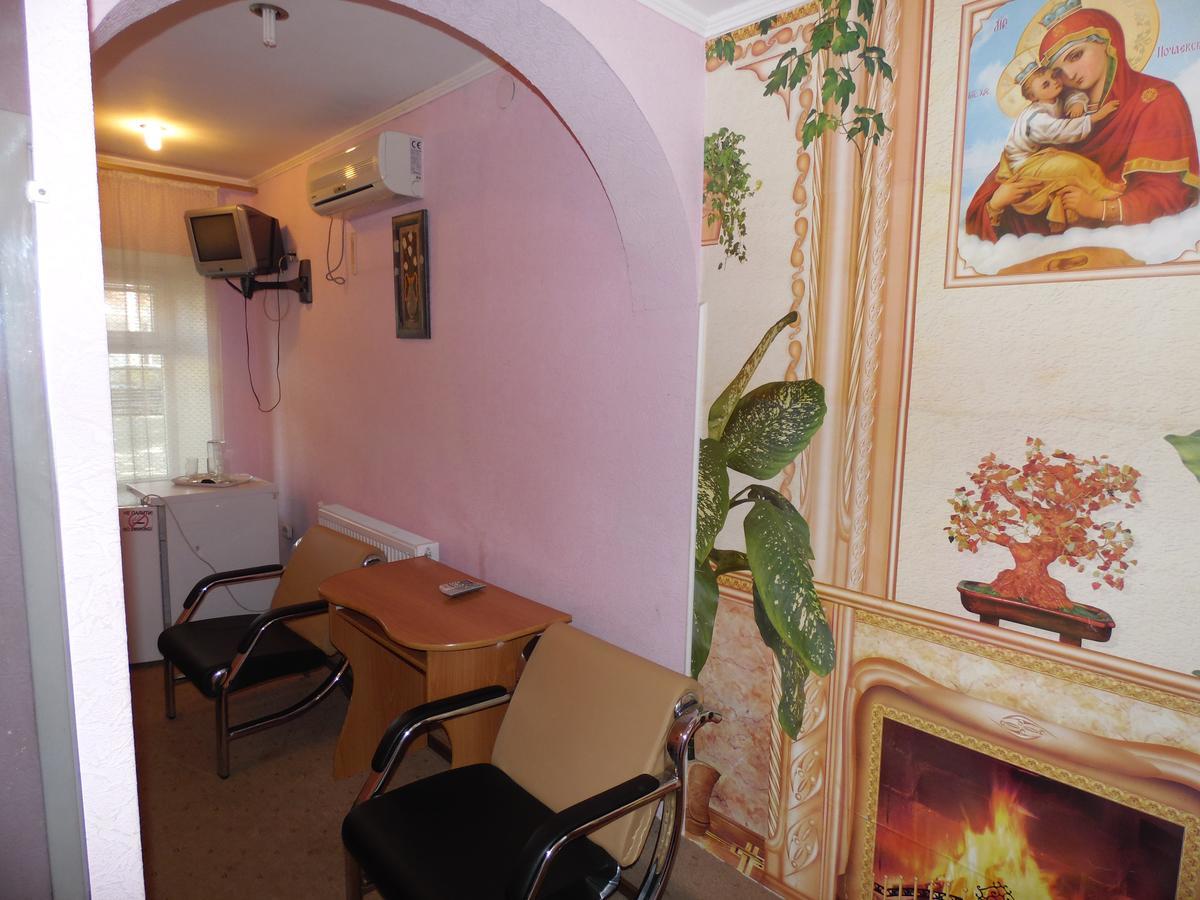 Na Admirala Makarova Hotel Николайев Екстериор снимка